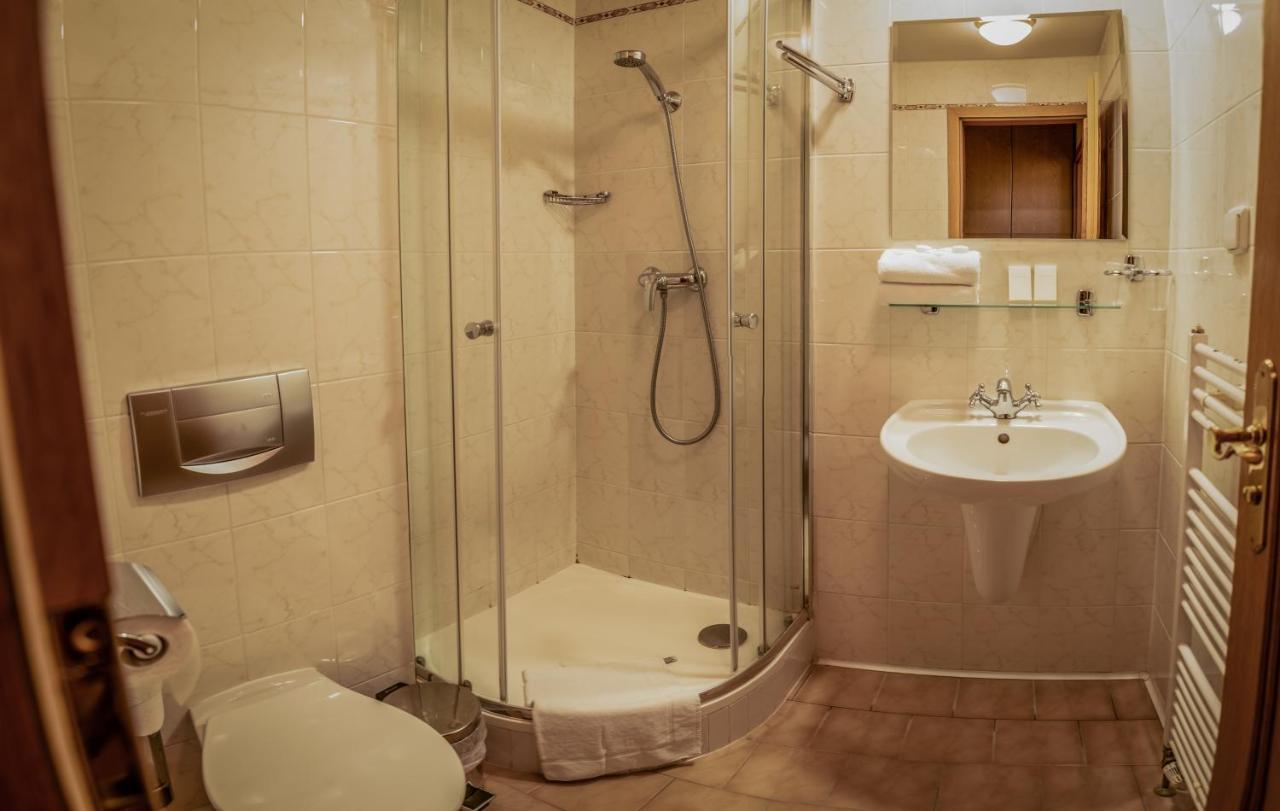 Hotel Brixen Havlickuv Brod Exterior photo