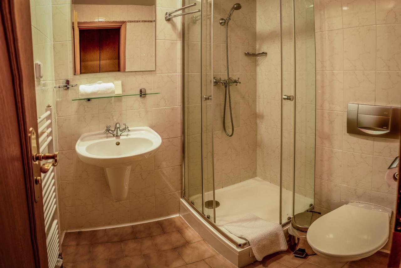 Hotel Brixen Havlickuv Brod Exterior photo