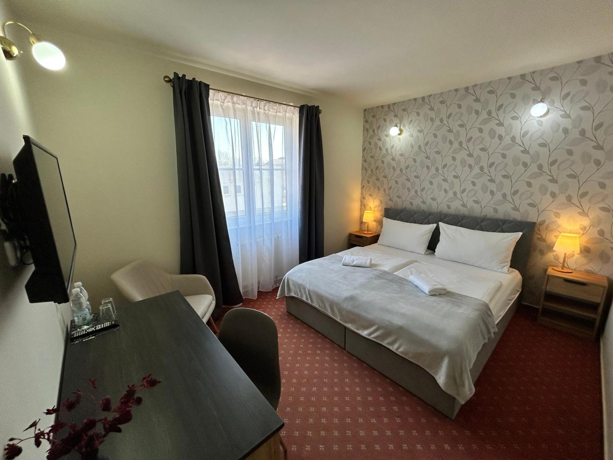 Hotel Brixen Havlickuv Brod Exterior photo