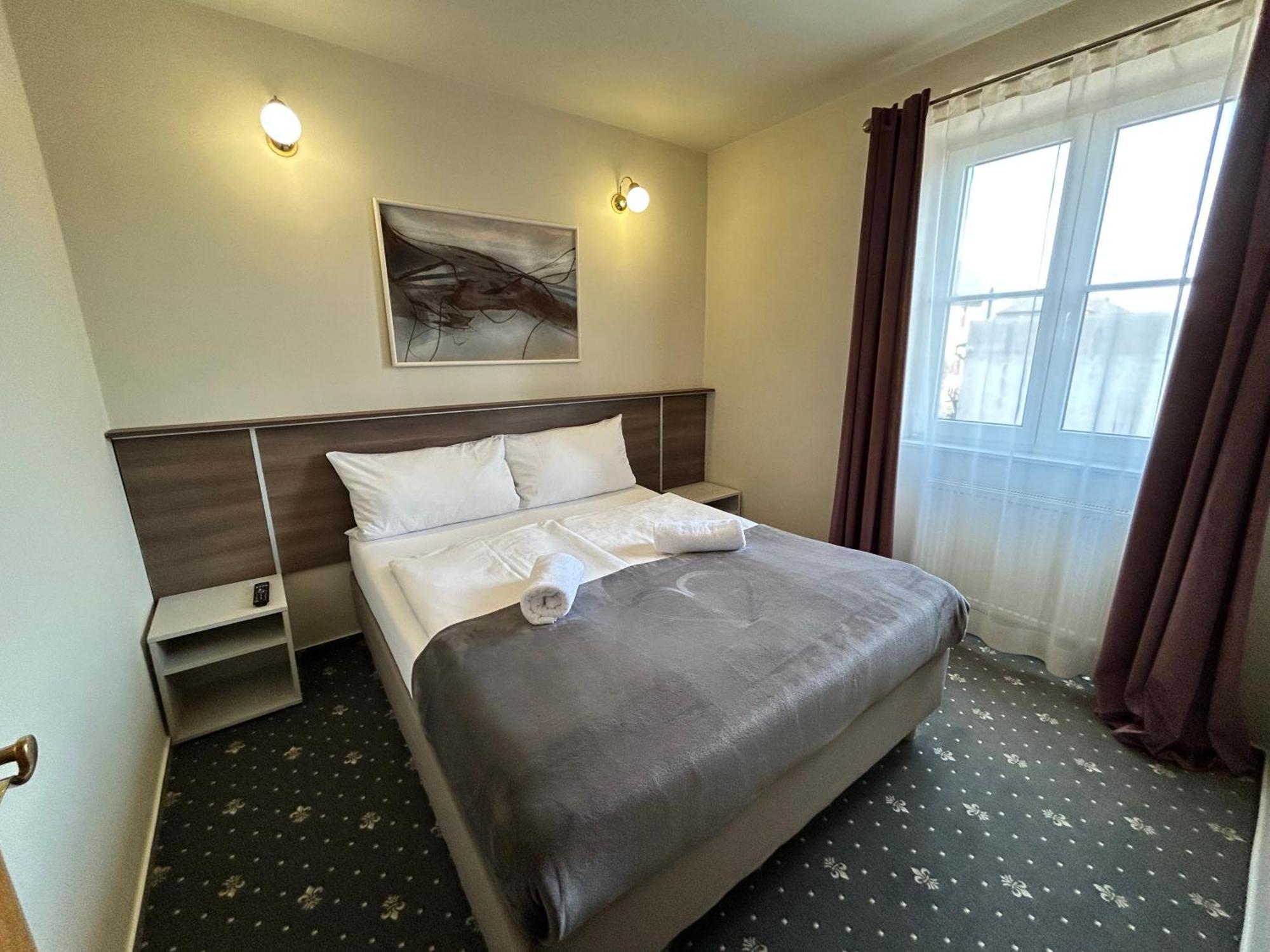 Hotel Brixen Havlickuv Brod Exterior photo